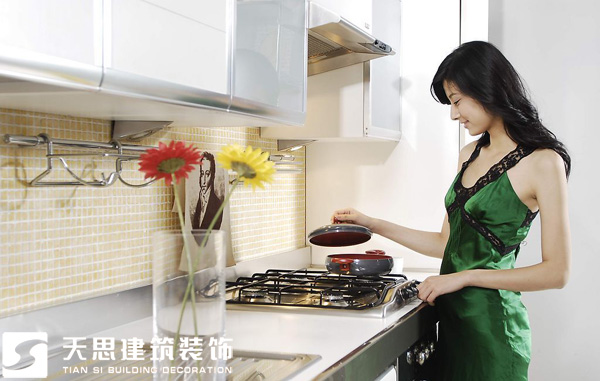 <a href=http://m.taojuke.com/anli/ target=_blank class=infotextkey>合肥工裝</a>公司