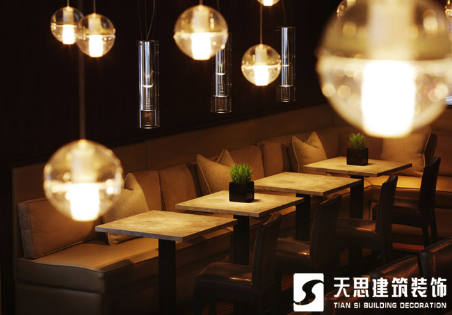 <a href=http://m.taojuke.com/anli/ target=_blank class=infotextkey>合肥工裝</a>公司