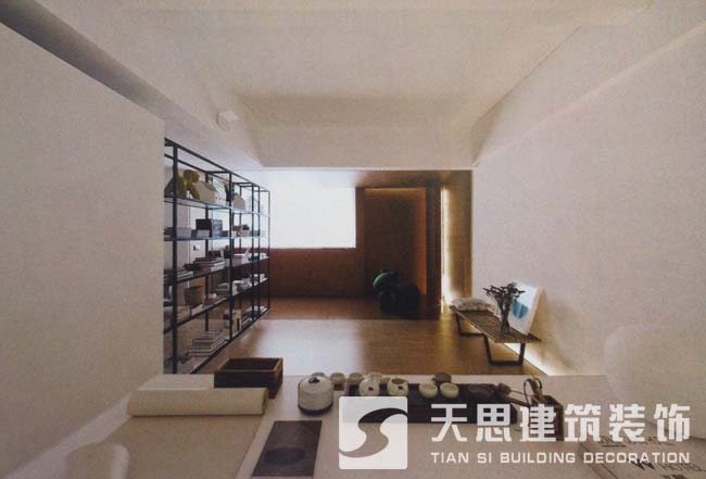 <a href=http://m.taojuke.com/ target=_blank class=infotextkey>合肥辦公室裝修</a>側(cè)面書架