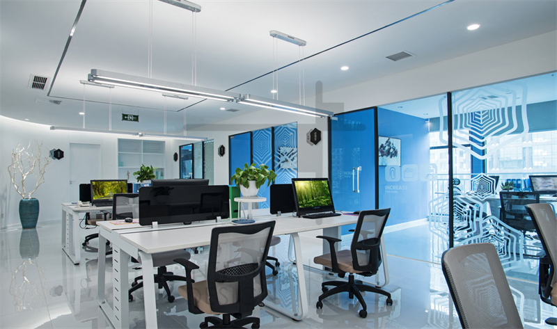 <a href=http://m.taojuke.com/ target=_blank class=infotextkey>合肥辦公室裝修</a>怎樣實(shí)現(xiàn)和諧的布局設(shè)計(jì)清爽自然